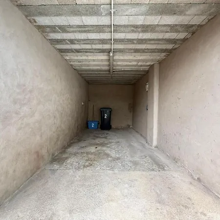 2 Bed Flat In * Ulverston