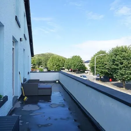 Appartement 2 Bed Flat In